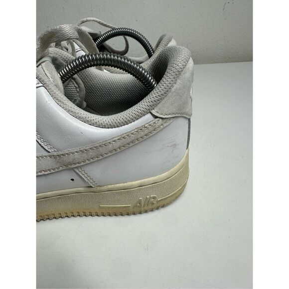 Nike Air Force 1 Low Triple White Leather Shoes Women’s Size 8 DD8959-100 - Picture 4 of 11